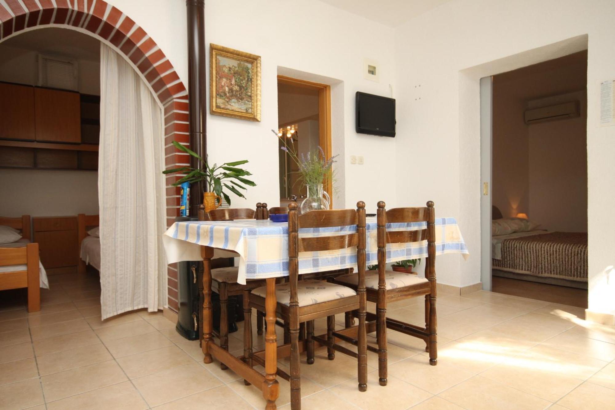 Apartments With A Parking Space Makarska - 6792 الغرفة الصورة